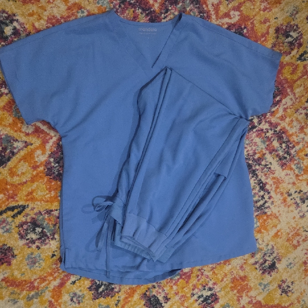 Mandala Brand Ceil Blue Scrub Set